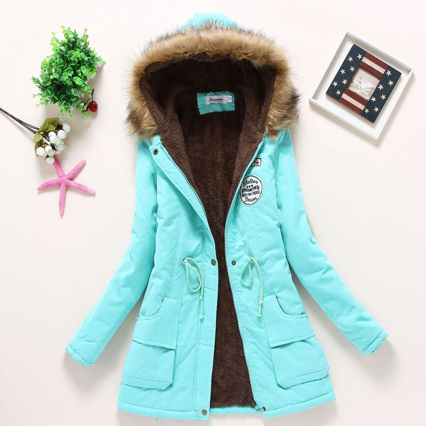 Damen gesteppte Winterjacke mit abnehmbarem Kunstfellkragen und praktischen aufgesetzten Taschen ModeGeist