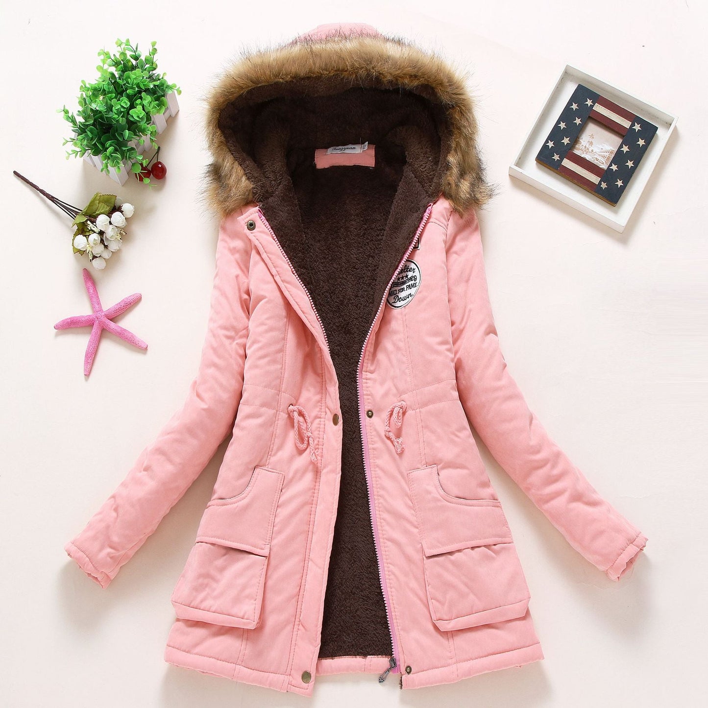 Damen gesteppte Winterjacke mit abnehmbarem Kunstfellkragen und praktischen aufgesetzten Taschen ModeGeist