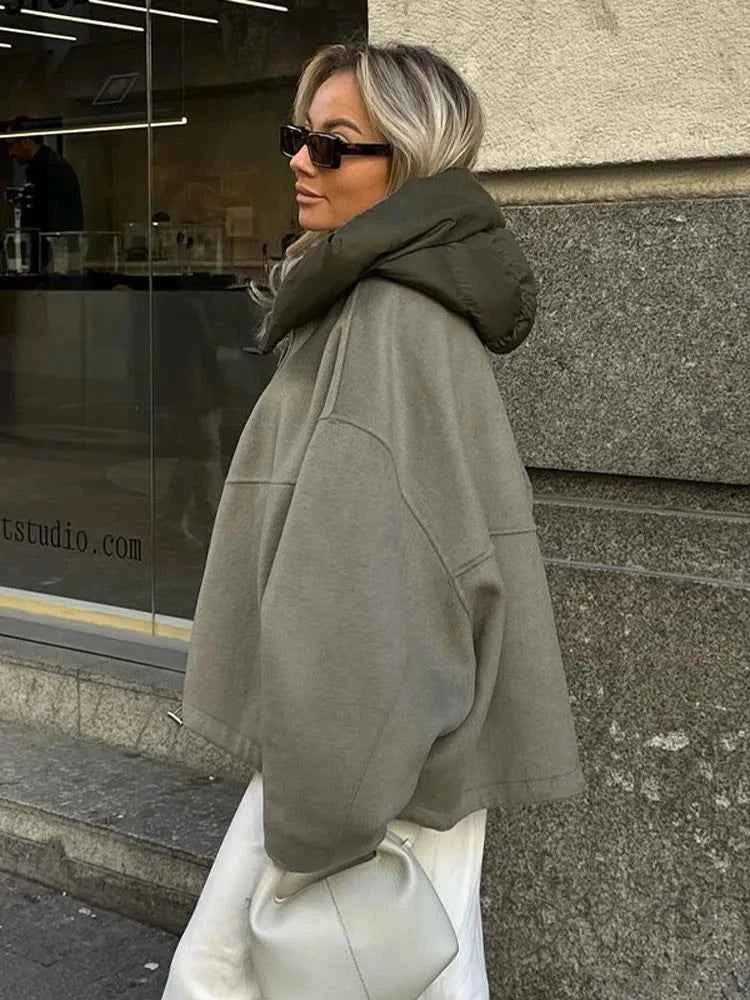 ModeGeist | Übergröße gesteppter Hoodie
