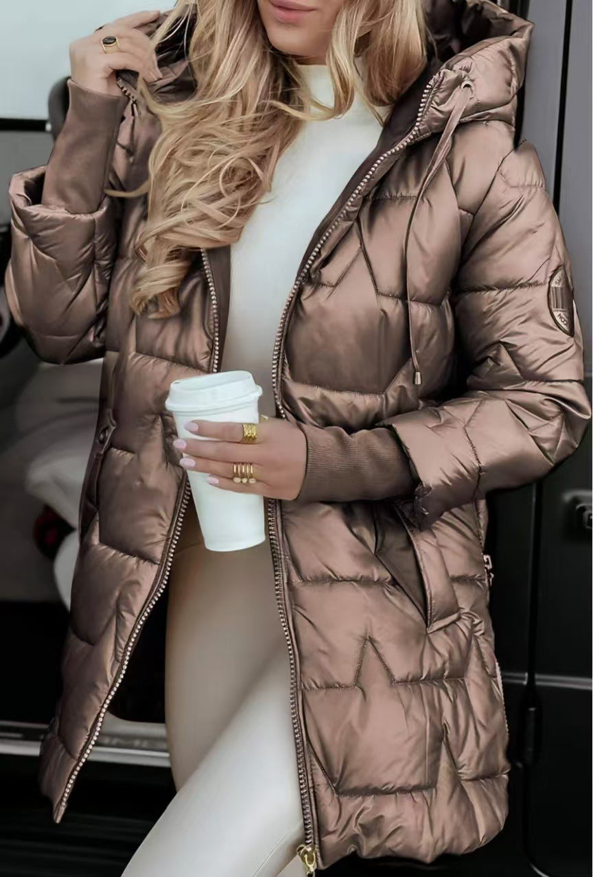 ModeGeist | Stylische Daunenjacke mit Kapuze für Damen