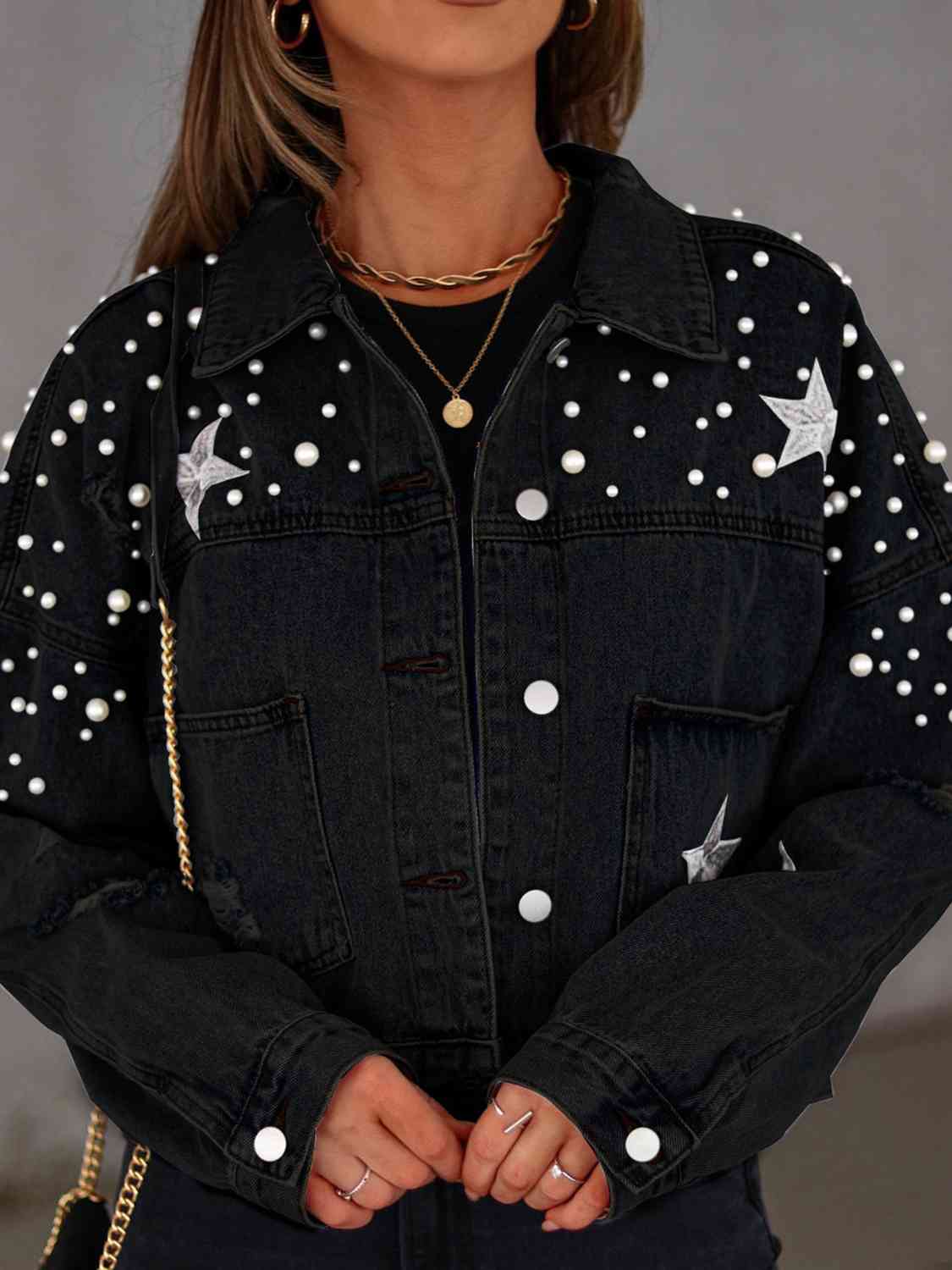 ModeGeist | Perlenbesatz Knopf-Down Denimjacke mit Taschen