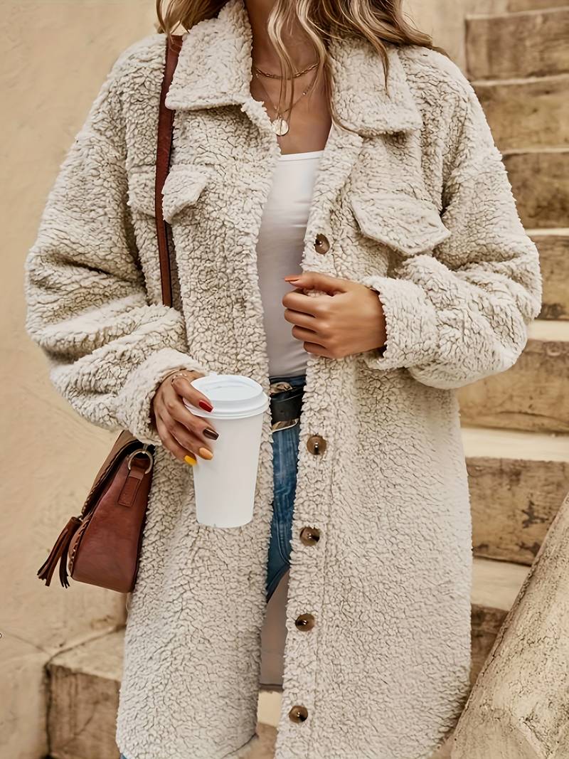 ModeGeist | Übergröße Pelzmantel für Damen