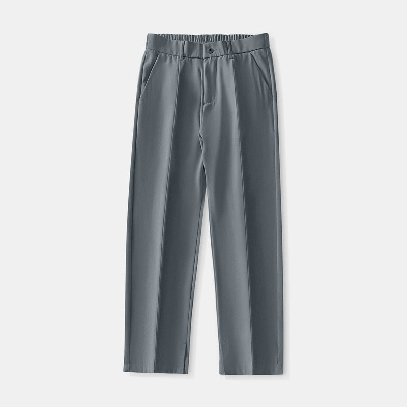 Herrenhose mit geraden Falten