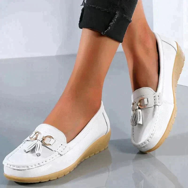 Einfache Leder-Slipper-Wanderschuhe Azami