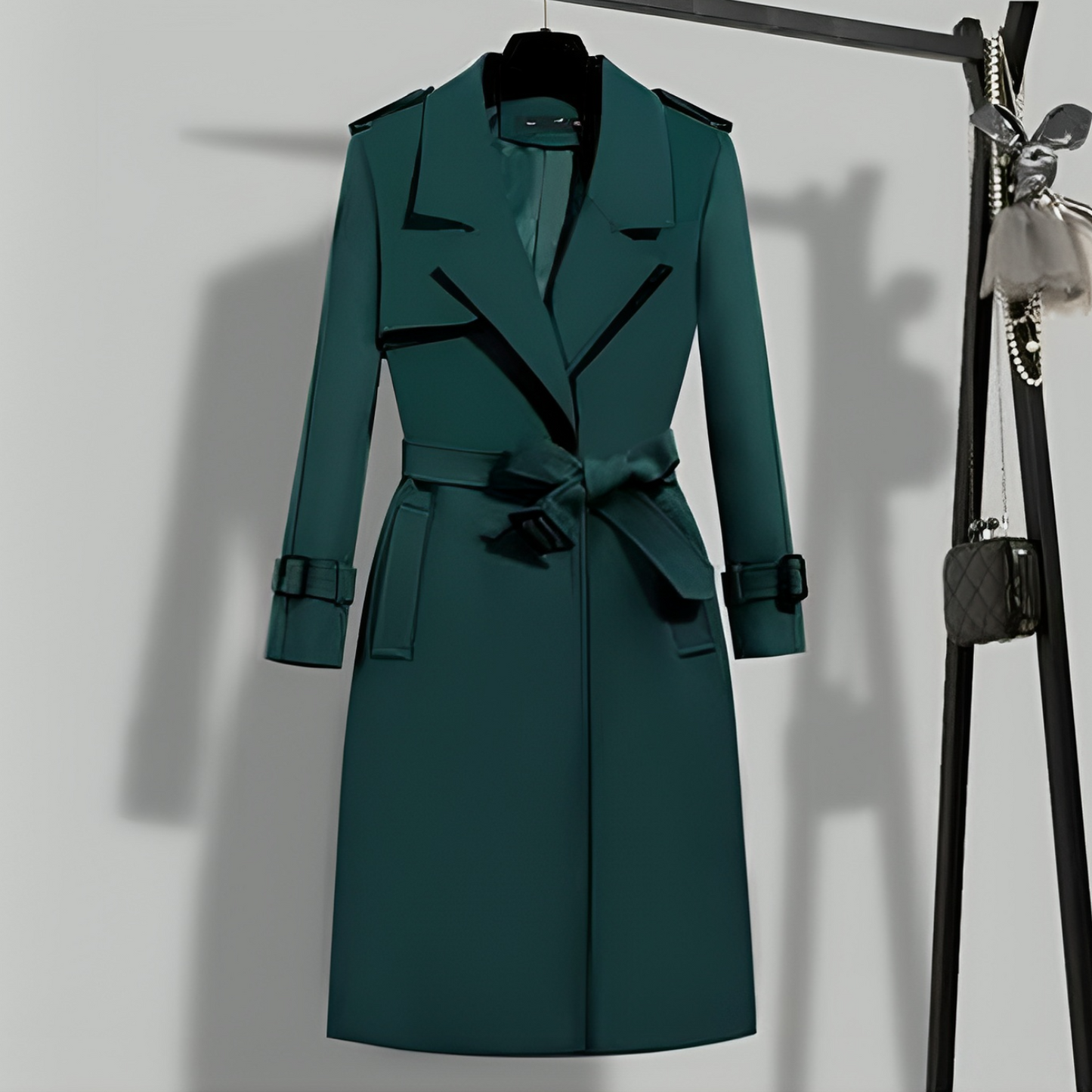 ModeGeist | Eleganter und raffinierter Trenchcoat für Frauen