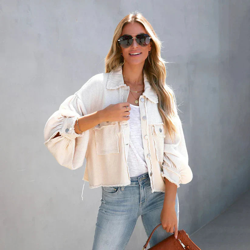 ModeGeist | Ausgefressener Saum Cropped Mantel
