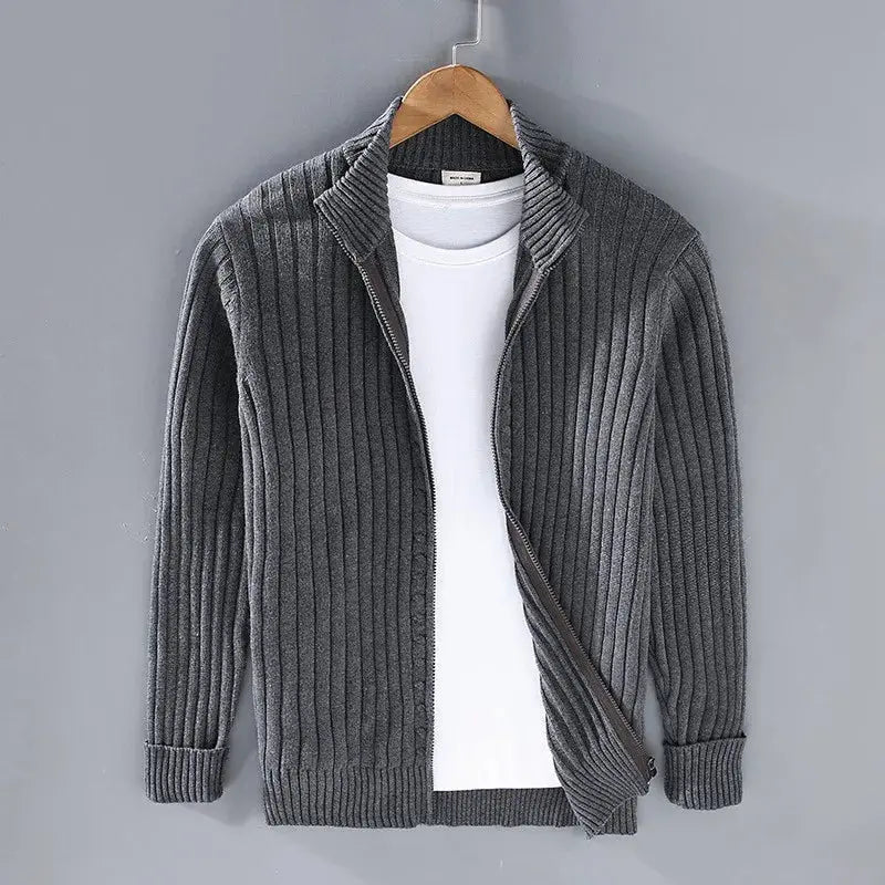 Herrenpullover von Leopold mit stilvollem Reißverschluss