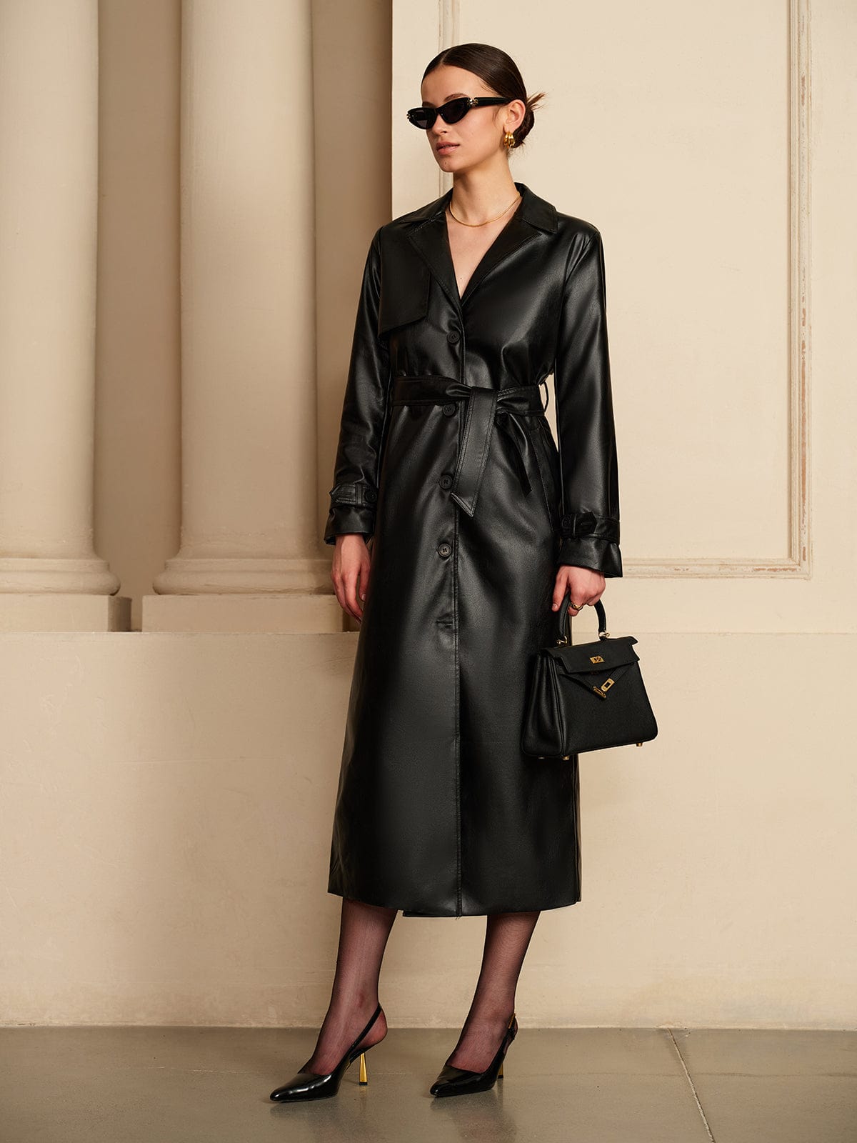 ModeGeist | Eleganter Leder Trenchcoat Luxus Trifft Auf Zeitlose Eleganz