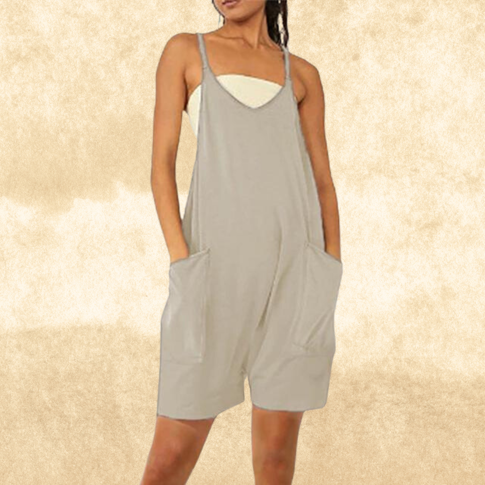 AVA - Jumpsuits und kurze Hosen