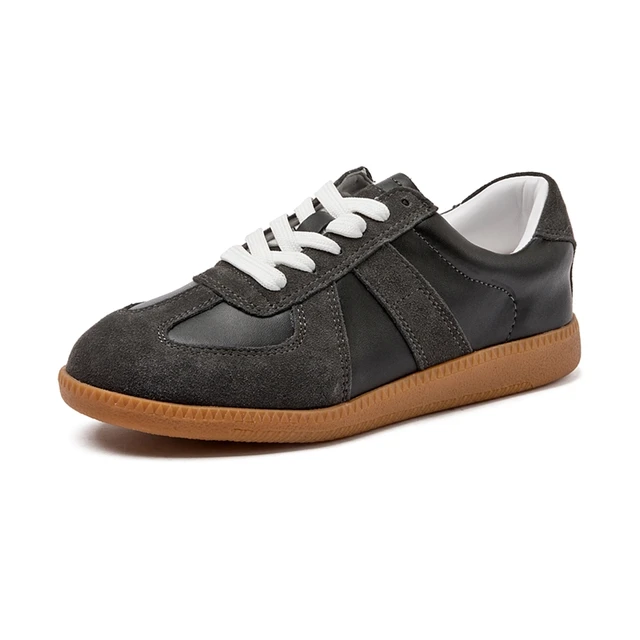 Echtleder-Turnschuhe von Karoline®