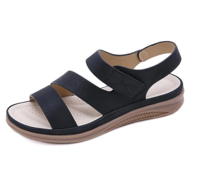 Komfortable, leichte Sandalen von Lena® mit runder Zehenkappe