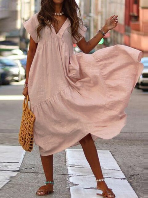 Lena: Ein elegantes Sommerkleid