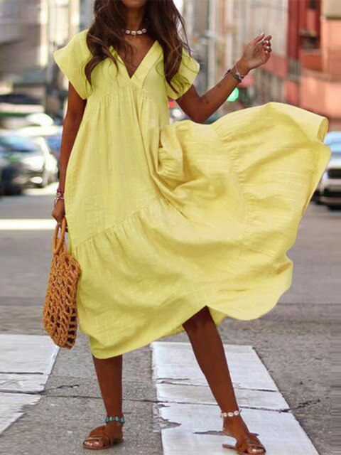 Lena: Ein elegantes Sommerkleid