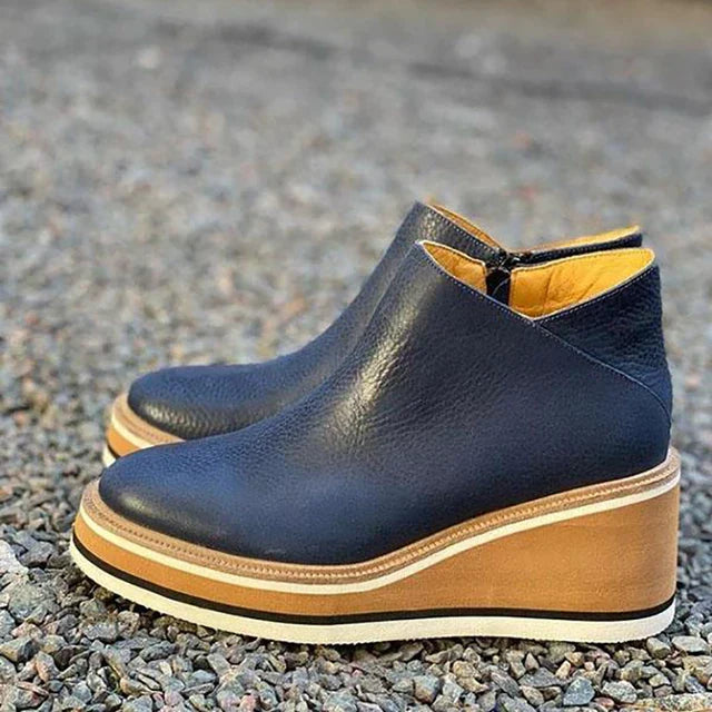 ModeGeist | Stiefeletten Lederoptik Slip on Elastische Einsätze Chunky Plateausohle