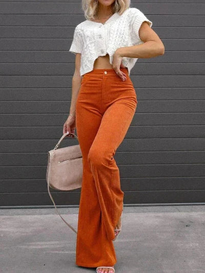 ModeGeist | Schmeichelnde Damen Bootcut Hose mit Hohem Bund und Bequemer Passform