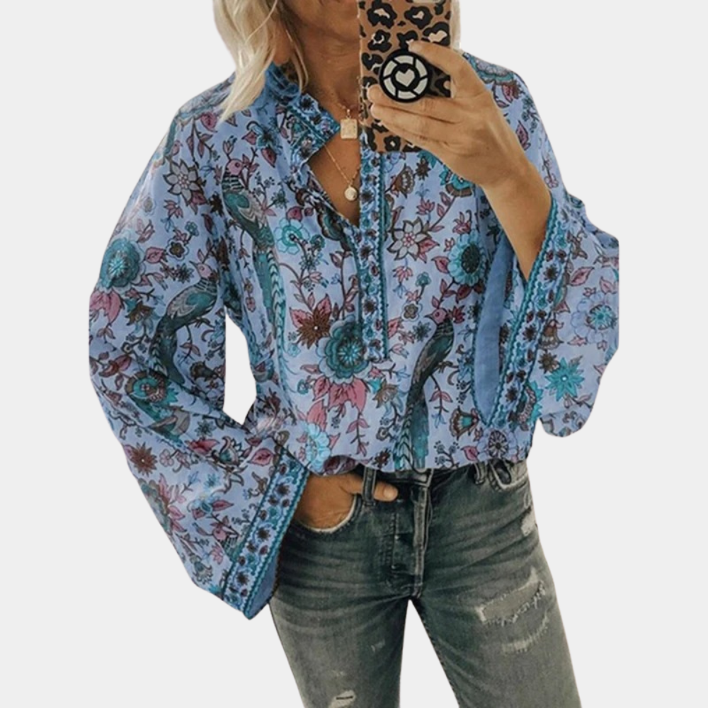 Elegante Bluse von Cynthia mit bezauberndem Blumenmuster
