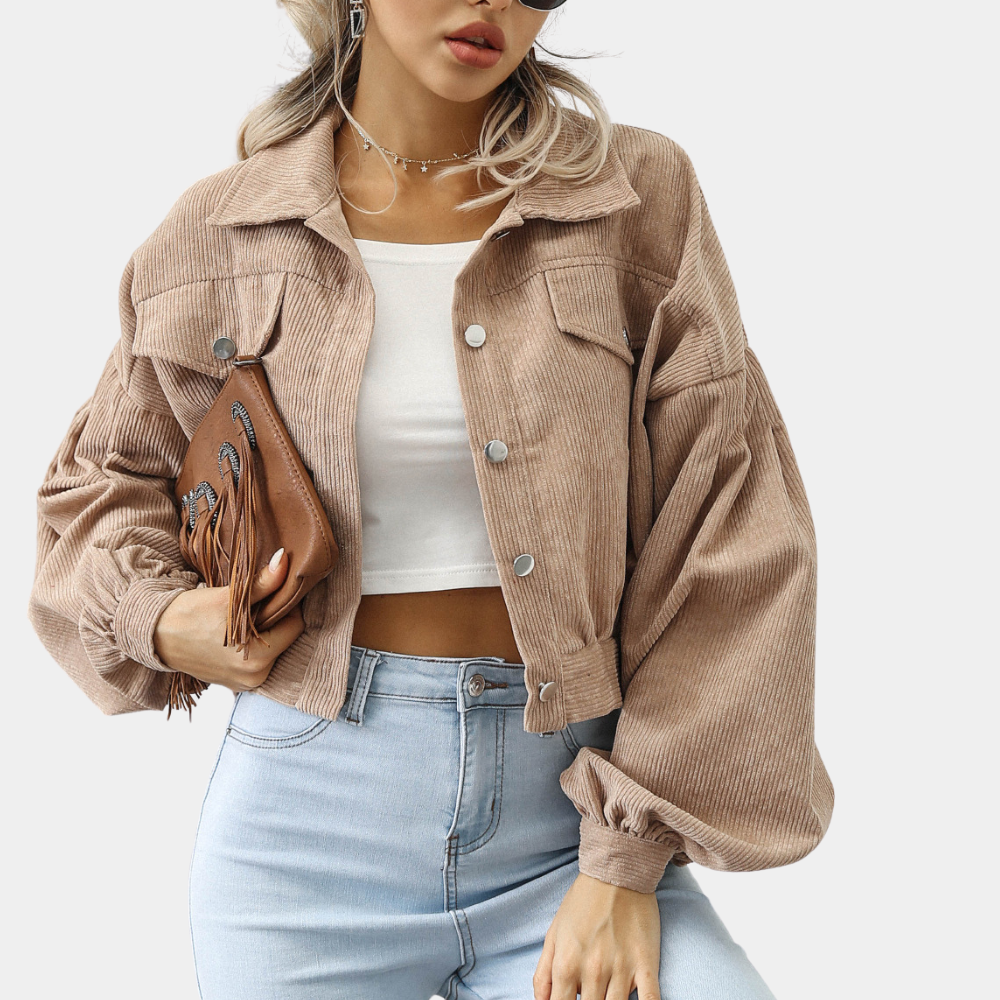 ModeGeist | Trendy Kurze Jacke Samt Lässig und Stilvoll
