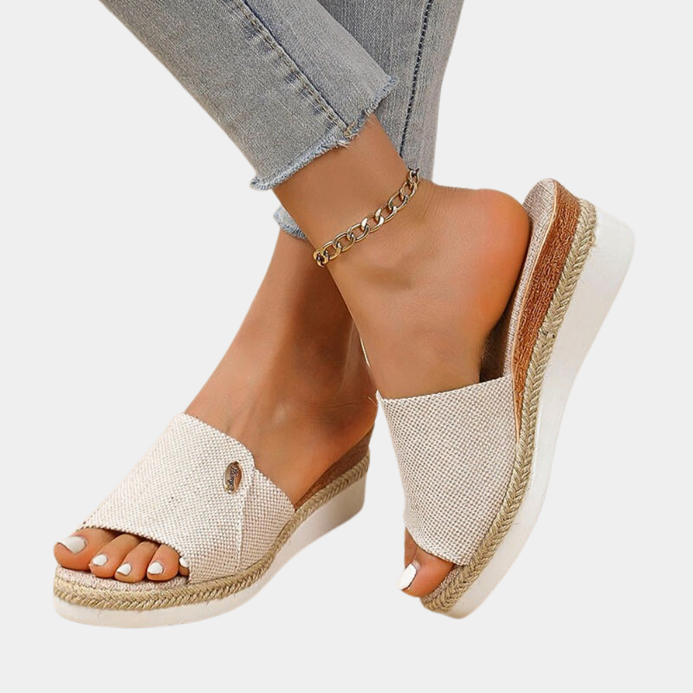 Schicke, legere Damensandalen für alle Anlässe