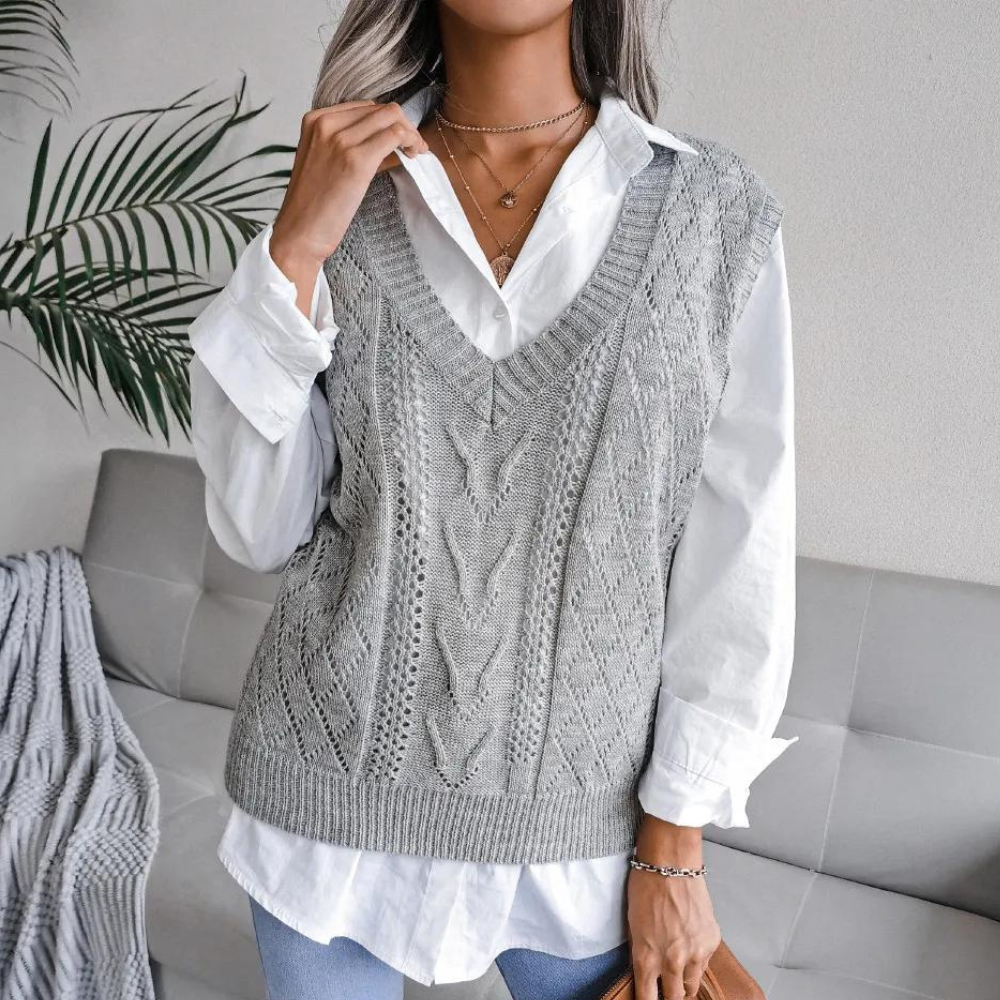 ModeGeist | Strickweste mit V-Ausschnitt für Frauen