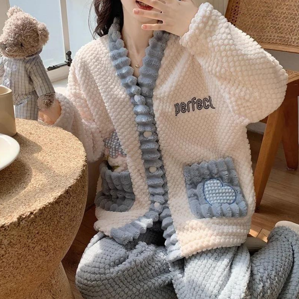 Luxuriöses, kuscheliges Damen-Pyjama-Set Vivien für höchsten Komfort