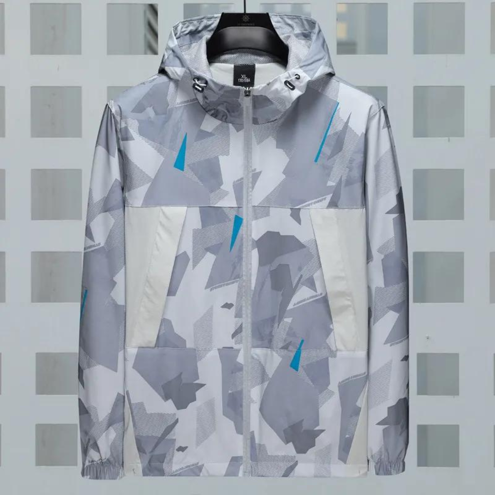 Trendige Herrenjacke mit Kapuze im angesagten Camouflage-Design