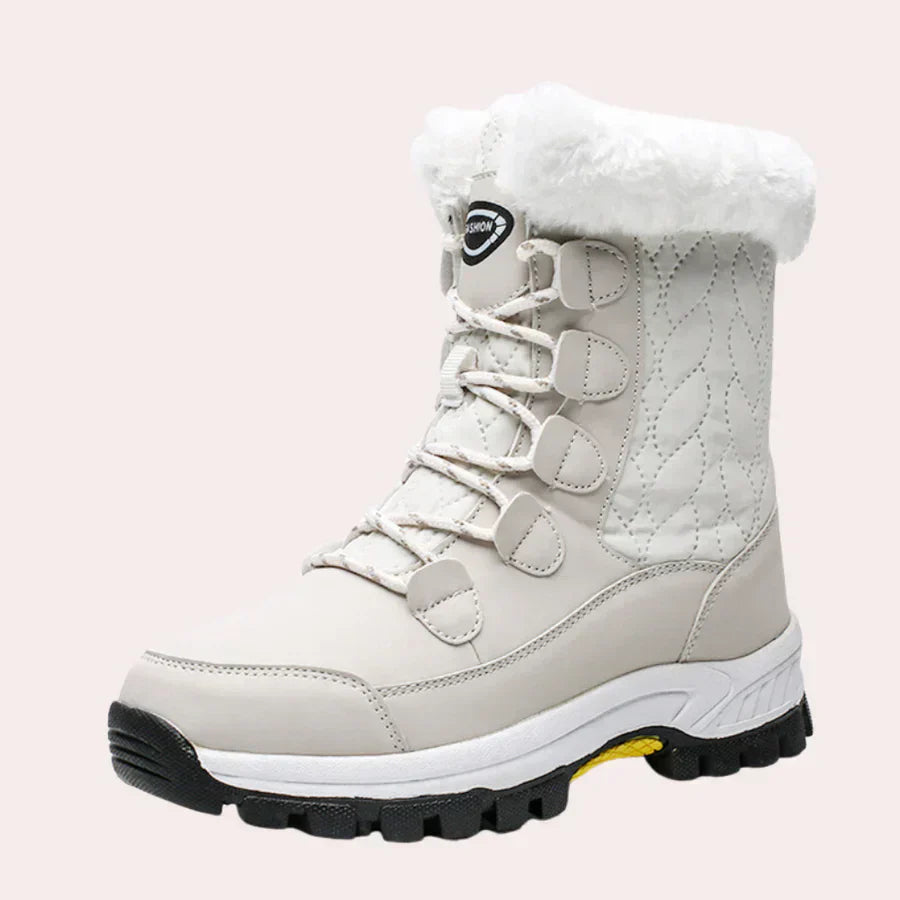 ModeGeist | mit Kunstfell gefütterte Schneestiefel für Frauen