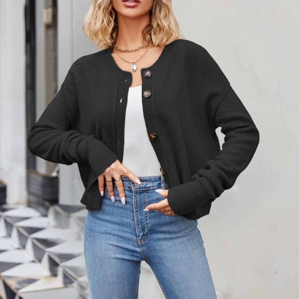 ModeGeist | Kurze Strickjacke Strukturiertes Muster Moderne Passform