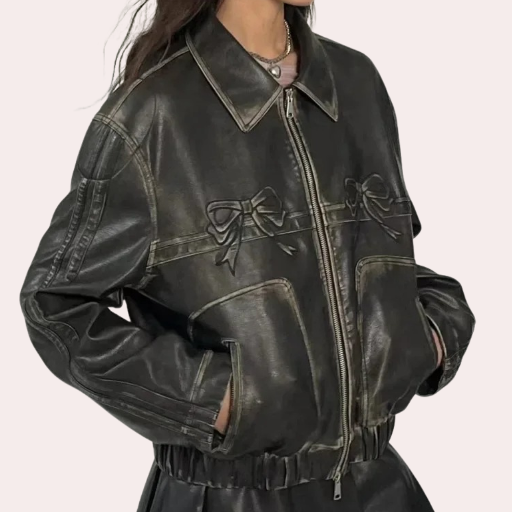 ModeGeist | Vintage-Jacke mit Schleifenknopf für Damen, Herbstkollektion