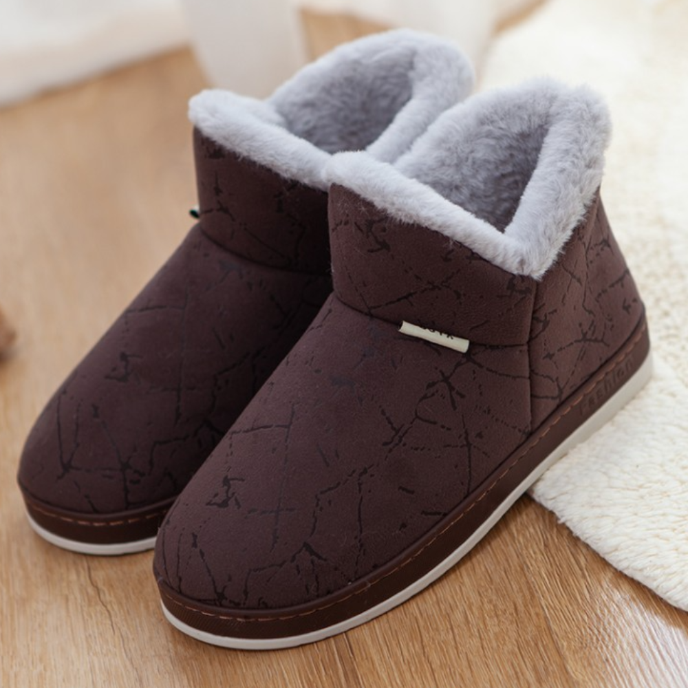 ModeGeist | Glänzende Winterstiefel für Frauen