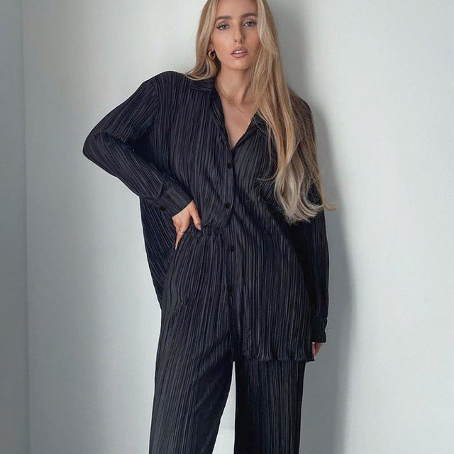 Elegant Women's Suit