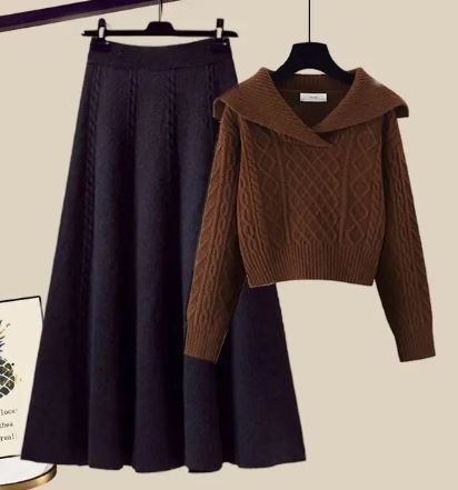 ModeGeist | Zweiteiliges Satz Bestehend Aus Gestricktem Pullover und Halbrock