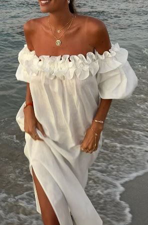 Sophie: Rüschen-Midikleid mit Puffärmeln, Carmen-Ausschnitt und Taschen