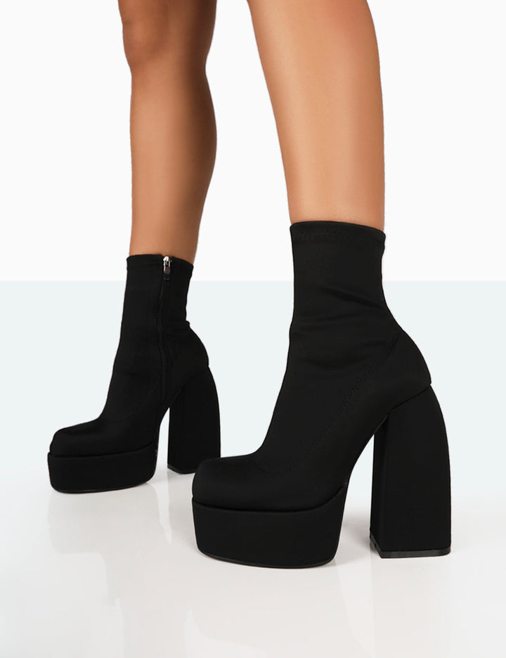 ModeGeist | Schwarze Nylon-Stiefeletten