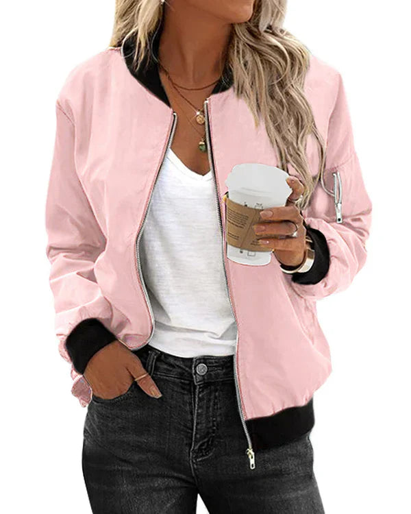 Avelena: Eine elegante, klassische Bomberjacke mit Taschen – ideal für alle Anlässe