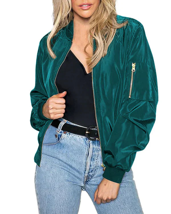 Avelena: Eine elegante, klassische Bomberjacke mit Taschen – ideal für alle Anlässe