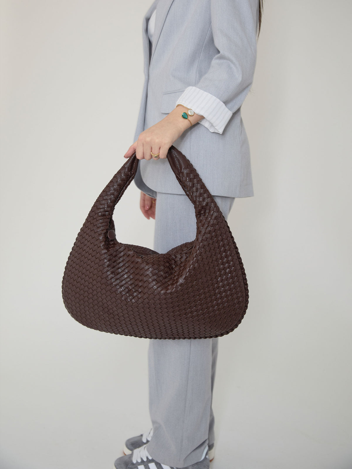 ModeGeist | Kaffee Damenhandtasche Mit Geflochtenem Stilvollen Design - ModeGeist