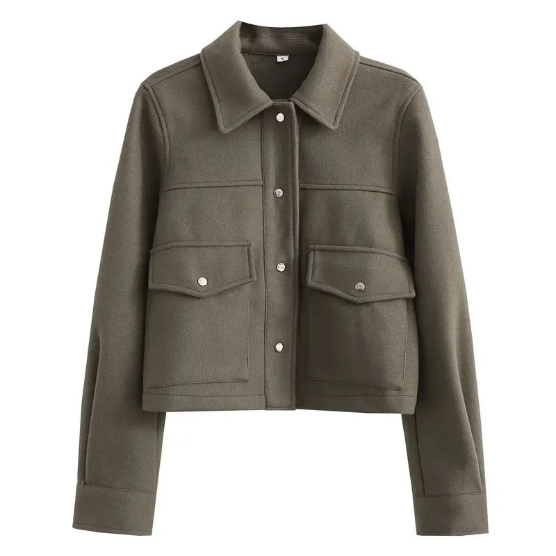 ModeGeist | Übergangsjacke Kurz mit Knöpfen und Taschen