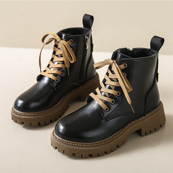 MODEGEIST Damen Combat Boots Gefüttert Robustes Design Winterstiefel