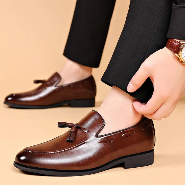 Edle Herren-Schuhe für Business und Freizeit