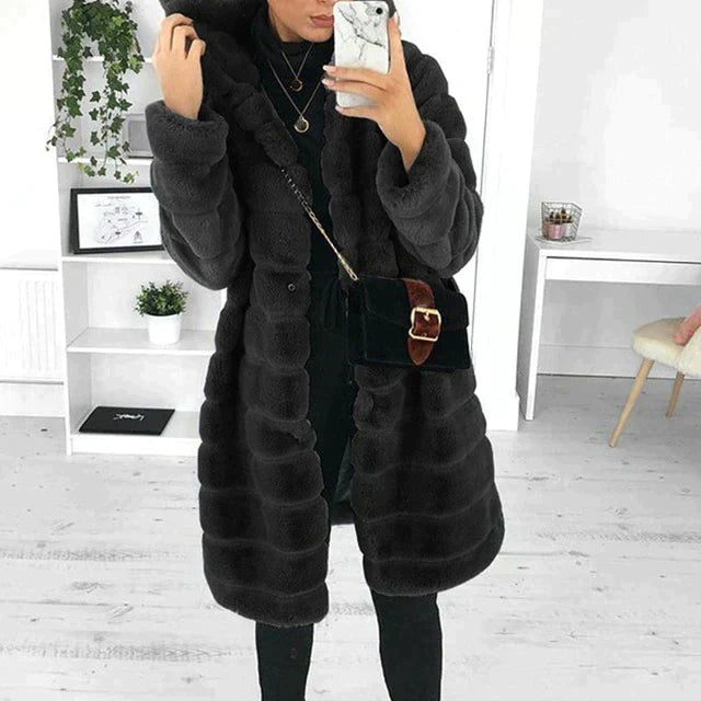 ModeGeist | Lang mit Knopfverschluss für Frauen Ideal für Den Winter