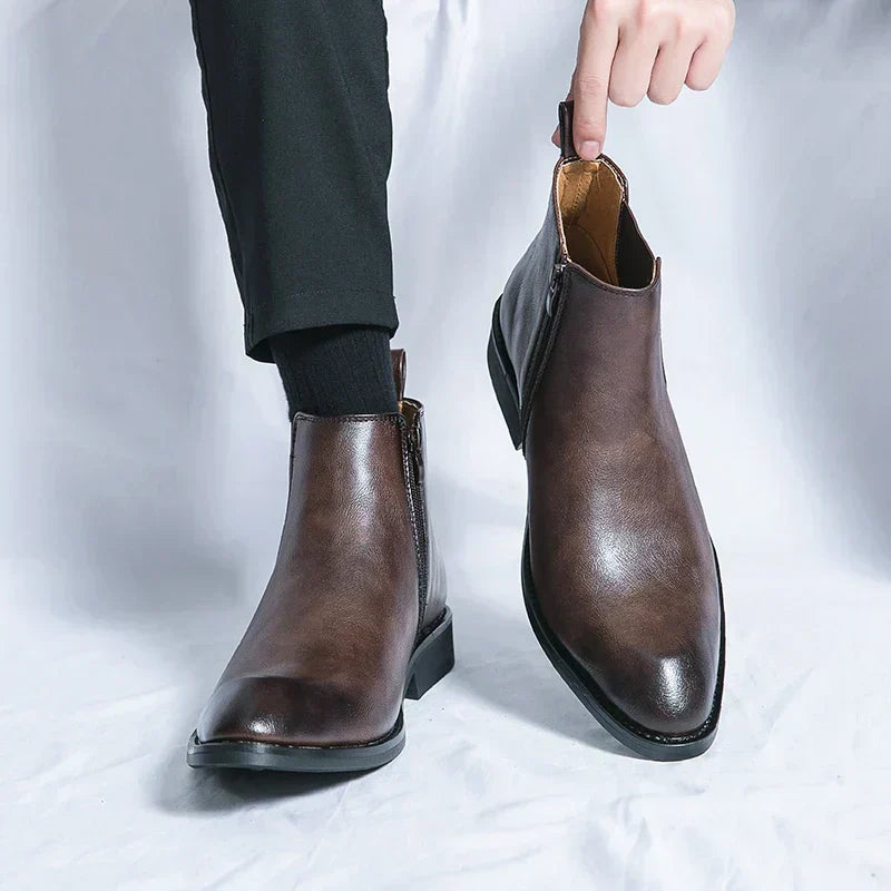 Finnegan Chelsea Boots with Zipper