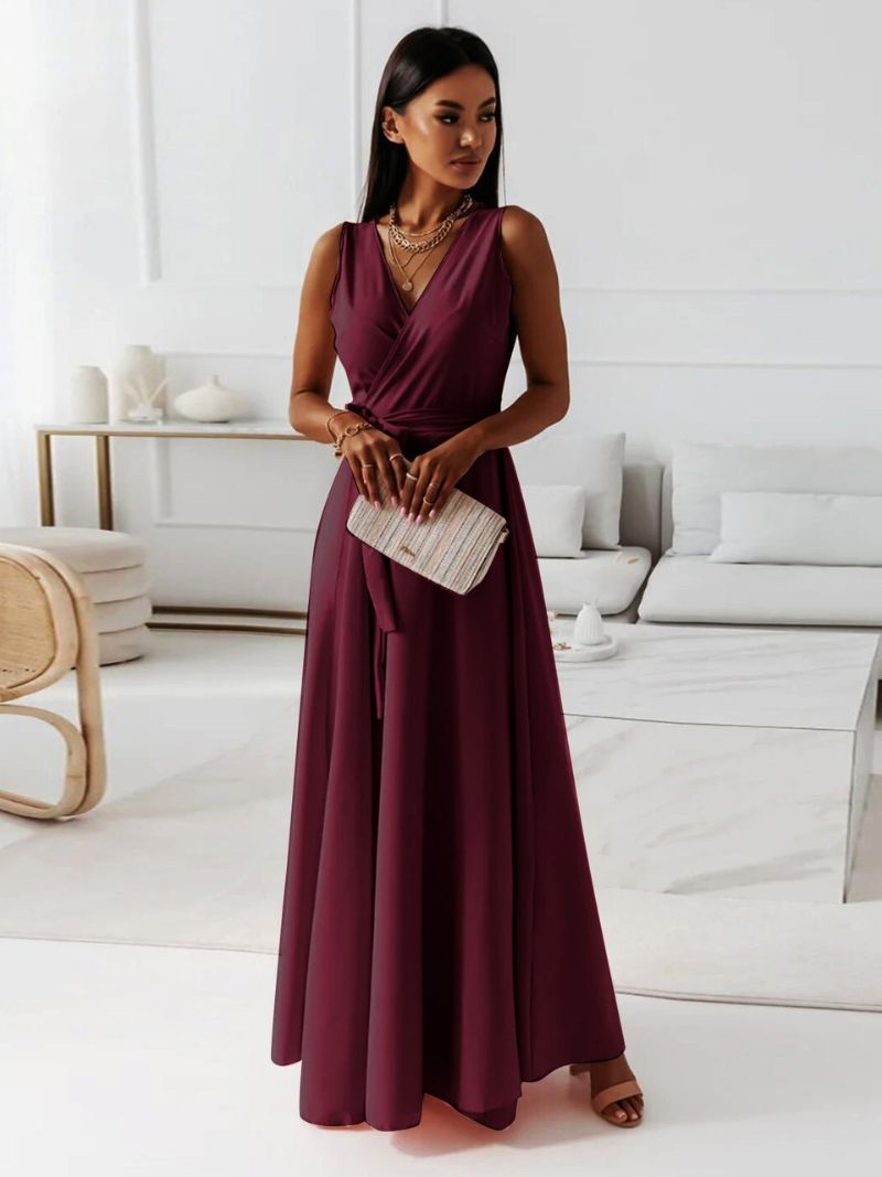 Langes, unifarbenes Damenkleid mit V-Ausschnitt – Ginnie