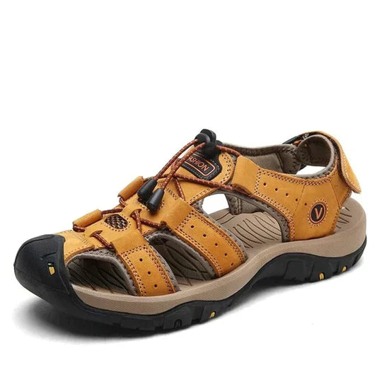 Tonys orthopädische Sandalen