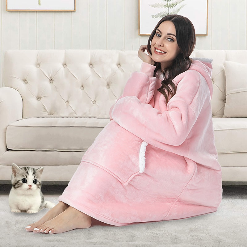 Fudus Kapuzenpullover-Decke mit langen Ärmeln und Taschen
