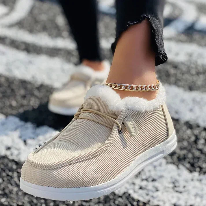 ModeGeist | Damenstiefel Top-Trend für Kräuter & Winter 2024