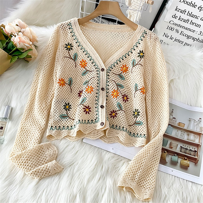ModeGeist | Floral mit Langen Ärmeln