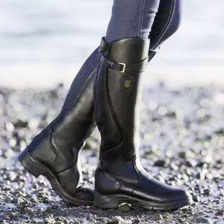 Stylishe, orthopädische Damenschuhe für den Winter
