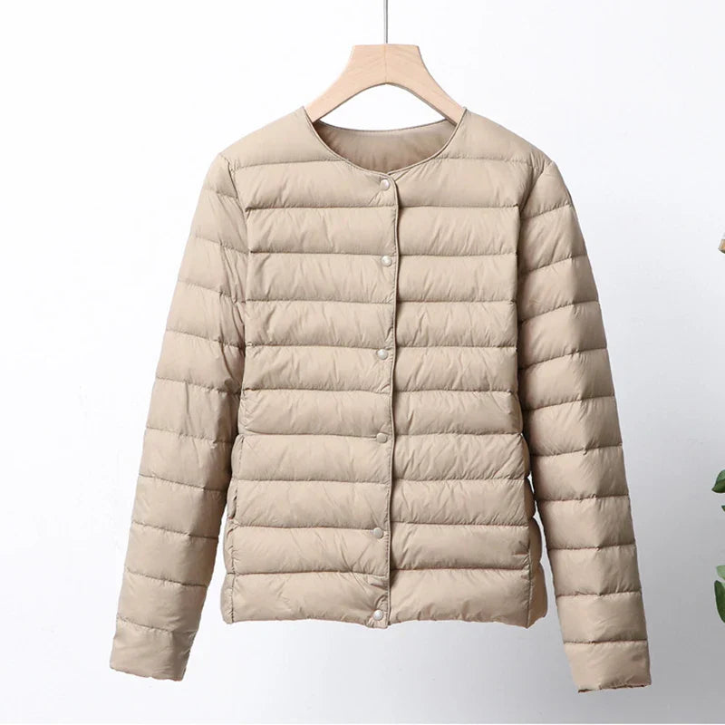 ModeGeist | Faltbare Pufferjacke mit Druckknopfverschluss