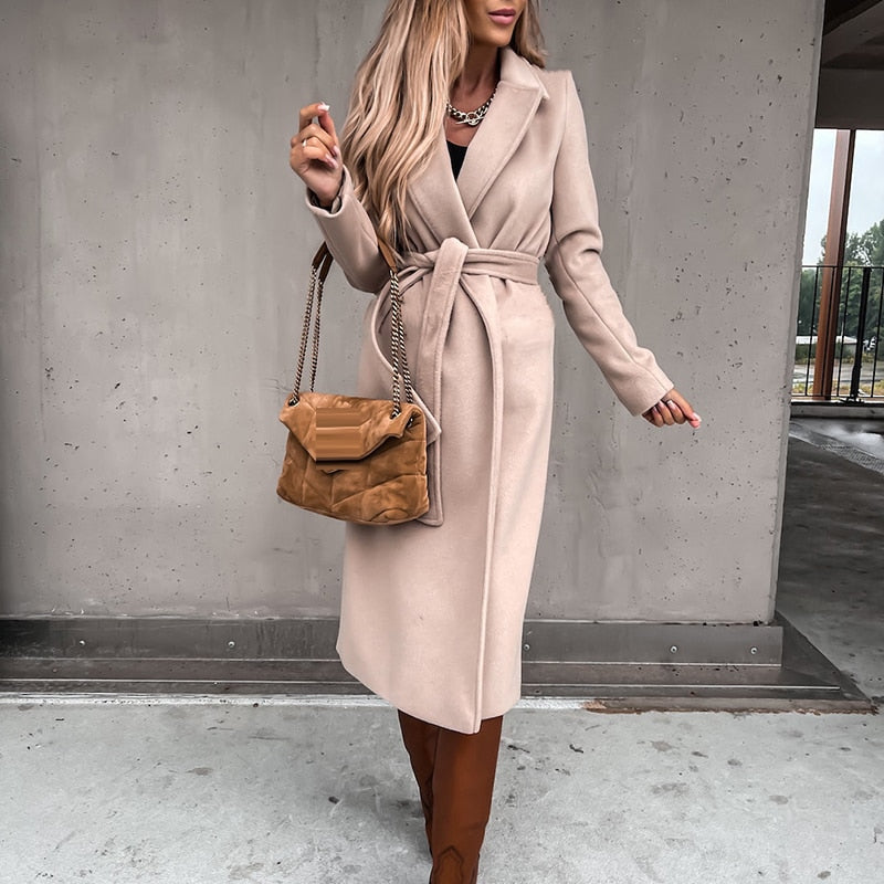 ModeGeist | Winterjacke mit Bindegürtel