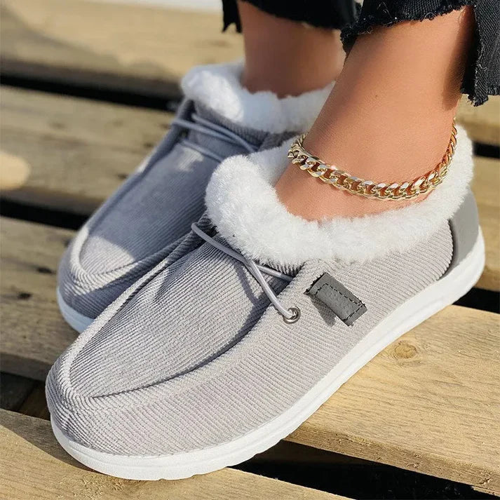 ModeGeist | Damenstiefel Top-Trend für Kräuter & Winter 2024